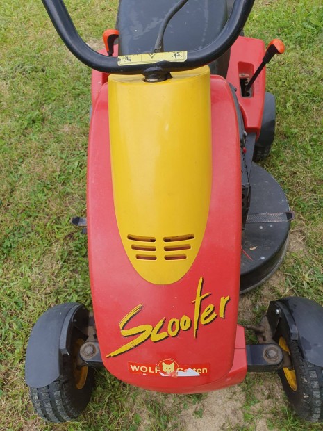 Scooter fnyr kistraktor elad