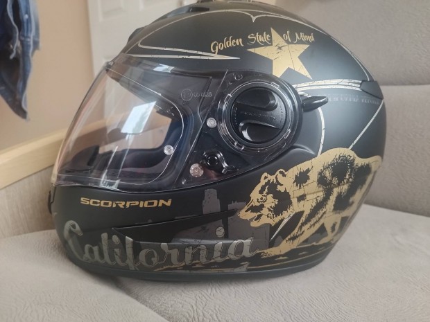 Scorpion exo-491 Golden State bukósisak , L