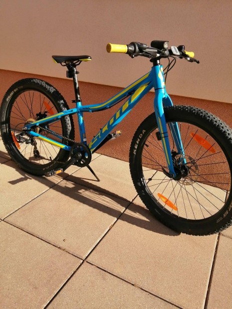 Scott Scale JR 24 Plus trcsafkes Mtb kerkpr j llapotban