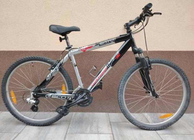 Scott Voltage 26"-os aluvázas, teleszkópos, minőségi MTB kerékpár