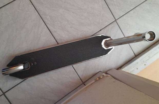 Scuter roller talp eladó