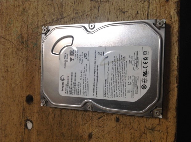 Seagate Barracuda 7200.10 80 GB Memrialemez