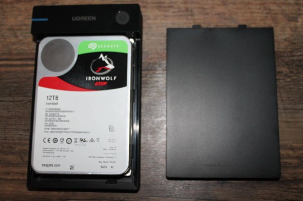 Seagate Ironwolf NAS 3,5" 12000GB bels Sataiii 7200RPM 256MB winchest