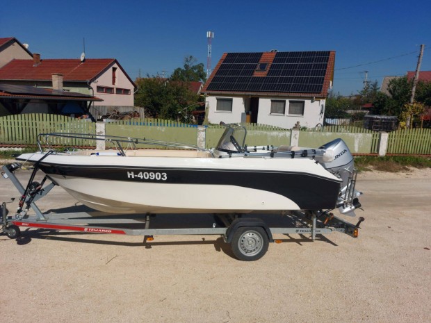 Searider 475 open motorcsnak elad