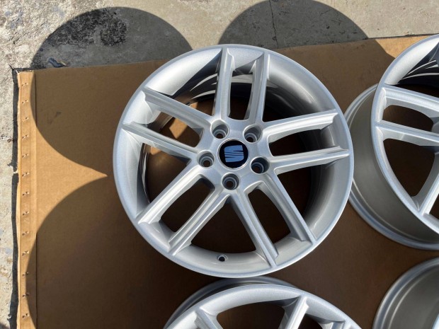 Seat 17" 5x112 gyri alufelni elad 17 coll Leon Altea Alhambra