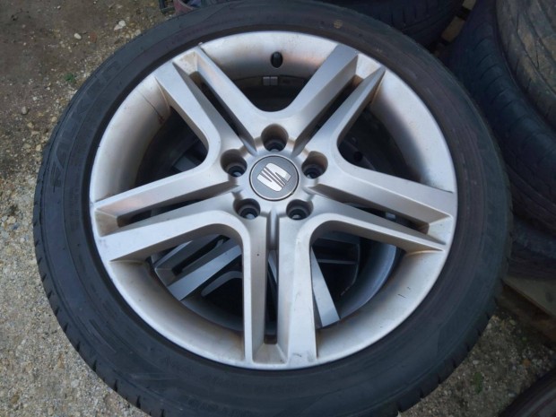 Seat 17-es alufelni szett 5x112 jó állapotú nyári gumikkal