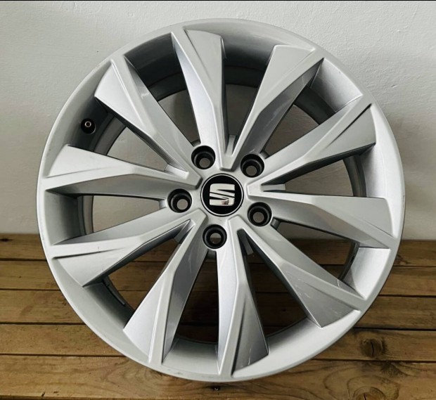 Seat 17es gyári alufelni 5x112 Ateca Leon Toledo