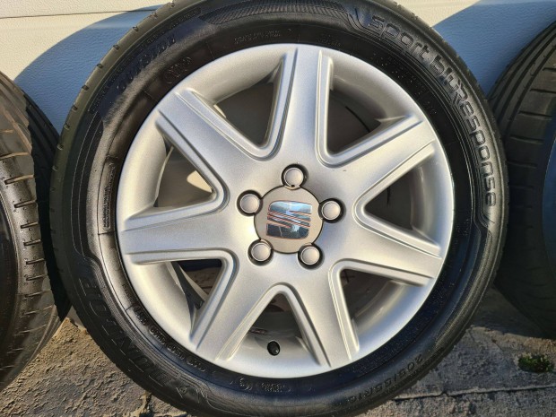Seat 5x112 16" gyári alufelni gumival