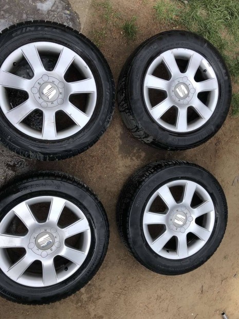 Seat Alhambra 16col 5x112 205/60r16 gumikkal 60e/4db