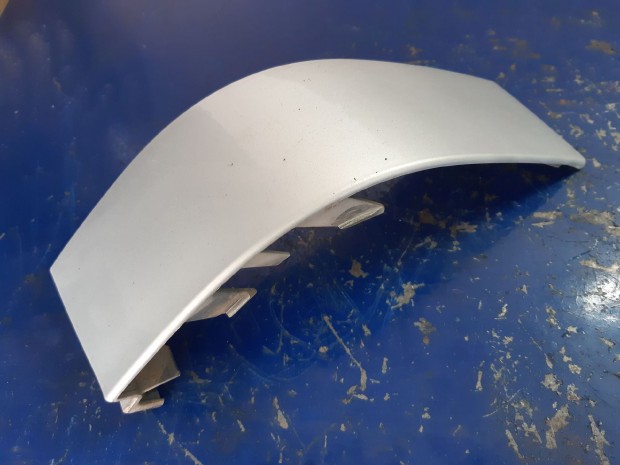 Seat Alhambra II Jobb H�ts� L�mpa Alatti Burkolat