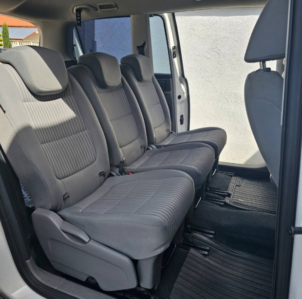 Seat Alhambra Reference 2,0 TDI CR DPF Kombi / Family Van
