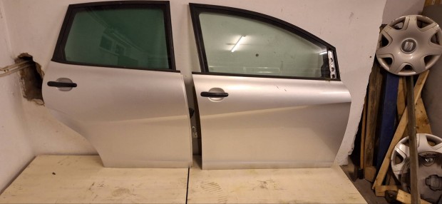 Seat Altea,Toledó rozsdamentes ajtók