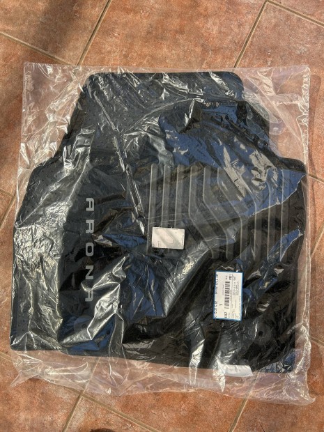 Seat Arona sz�vetsz�nyeg 