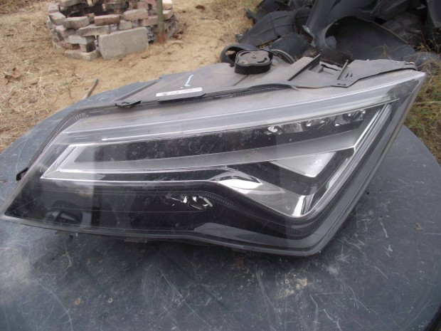 Seat Ateca bal első LED fényszóró 2017-től 575941007A