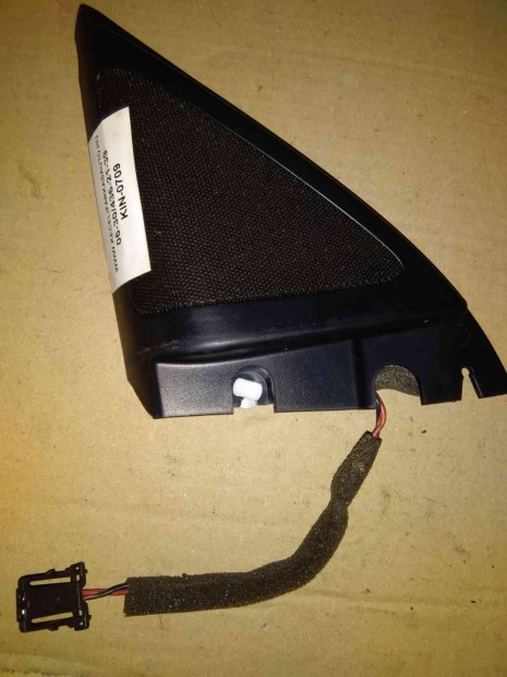 Seat Cordoba 02-08 Bal Els� Magassug�rz� Hangsz�r�