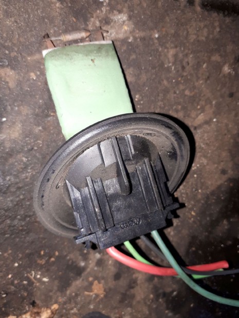 Seat Cordoba 02-08 F�t�s Ellen�ll�s