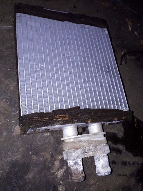 Seat Cordoba 02-08 F�t� Radi�tor