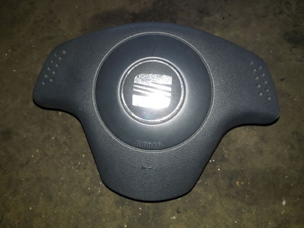 Seat Cordoba 02-08 Korm�ny L�gzs�k