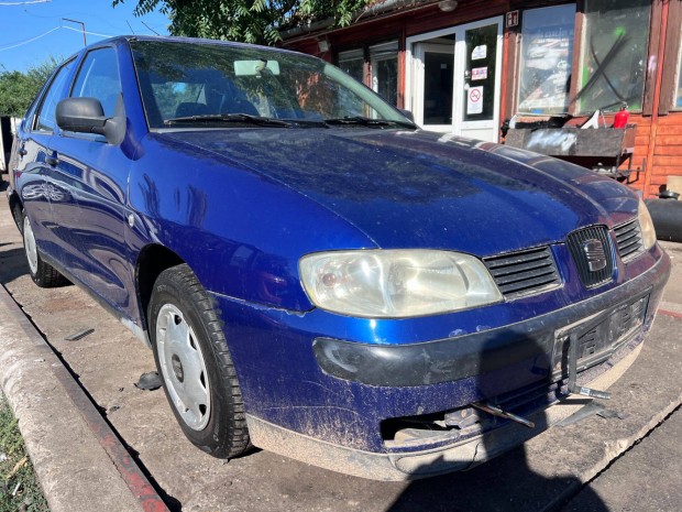 Seat Cordoba 6K (2000) 1.4i AKK Alkatrészek #M2993