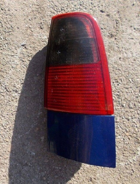 Seat Cordoba Vario kombi Hella gyári jobb hátsó lámpa