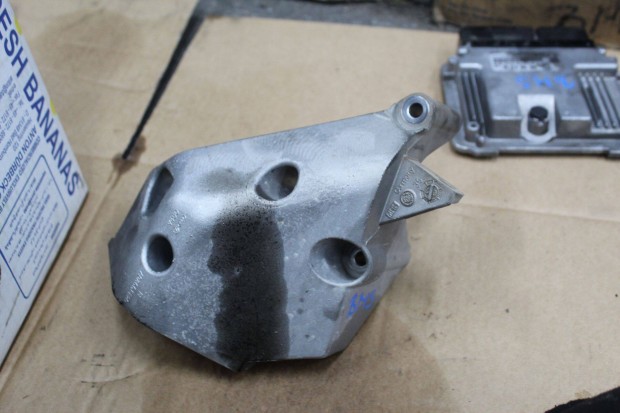 Seat Ibiza 1.4D 2008 BMS motor tartó bak 045199207H
