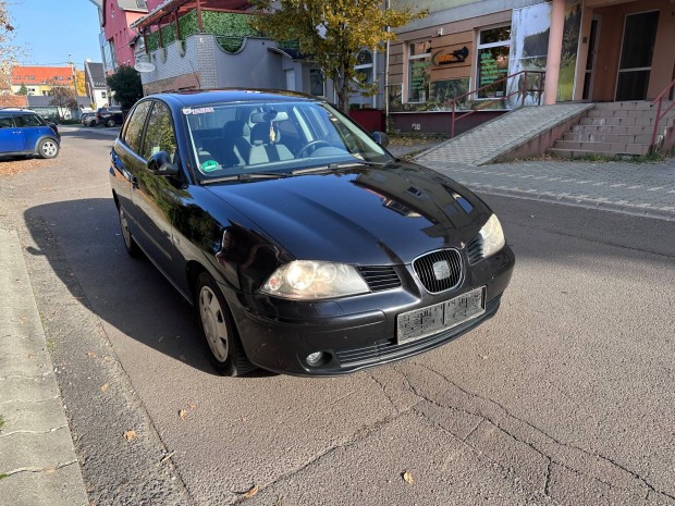 Seat Ibiza 1.4 benzin 156ezer km!