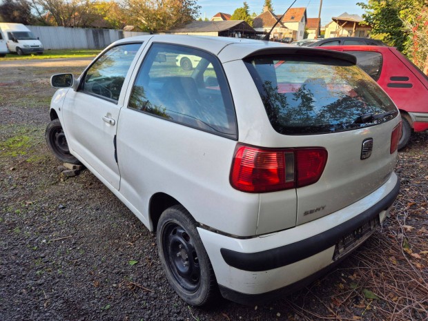 Seat Ibiza 2001 1.0 MPI Alkatrszei eladak