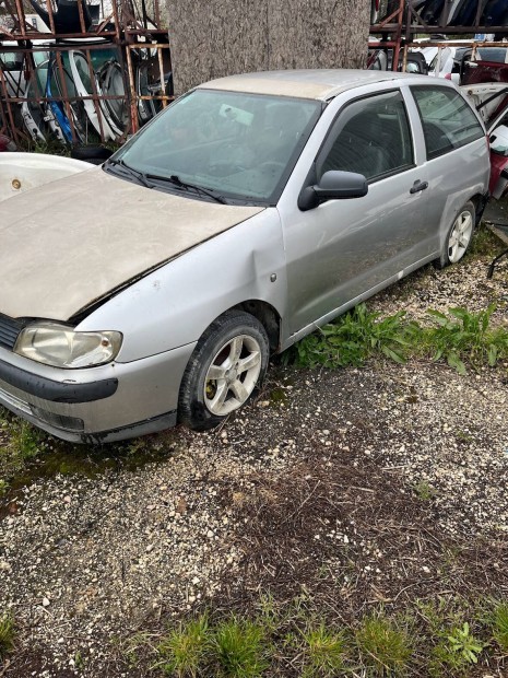 Seat Ibiza Benzines alkatrszek!