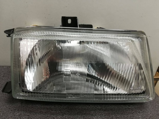 Seat Ibiza/Cordoba/Inca fényszóró jobb 1993 -> 1999 (H4)