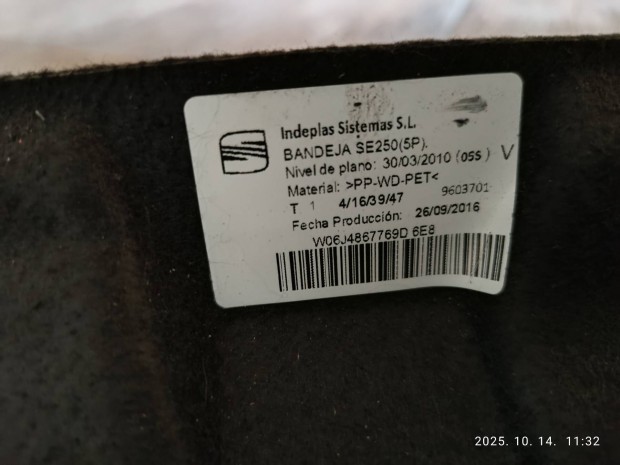 Seat Ibiza IV kalaptartó