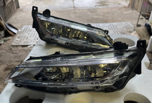 Seat Leon 19-21 led ködlámpa gyári