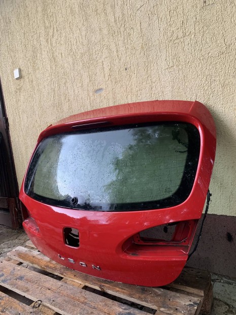Seat Leon 1p csomagtrajt