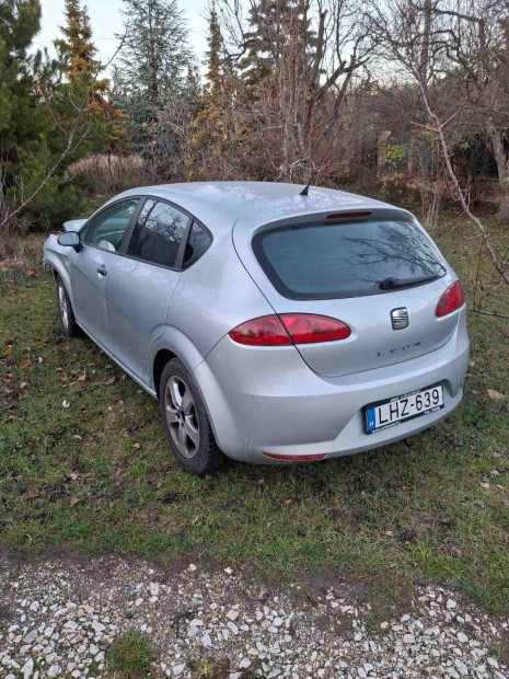 Seat Leon 2008 105LE 1.6 benzin BSE 5 seb kzi 150ekm 16coll 205/55
