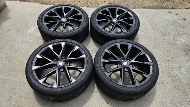 Seat Leon FR 18" gyári alufelni garnitúra