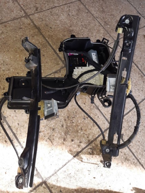 Seat Leon II Cupra Bal Els� Ablakemel� Szerkezet Elektromos