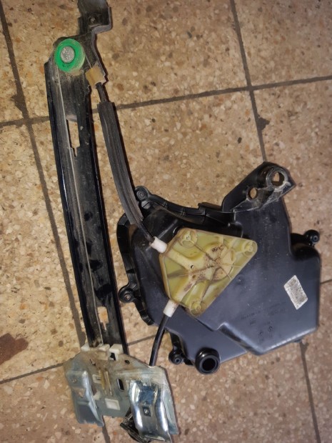 Seat Leon II Cupra Bal H�ts� Ablakemel� Szerkezet Elektromos