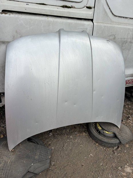 Seat Leon Toledo motorh�ztet� g�ptet� sz�rke 