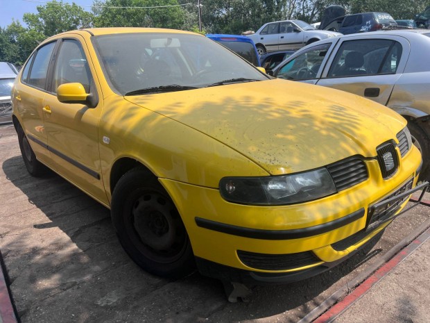 Seat Leon (2001) 1.4i Ahw Alkatrészek #M2724
