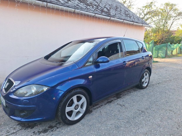 Seat Toledo 1.9 TDI kiválo motoral 1.5 év müszakival jég hideg klimáva