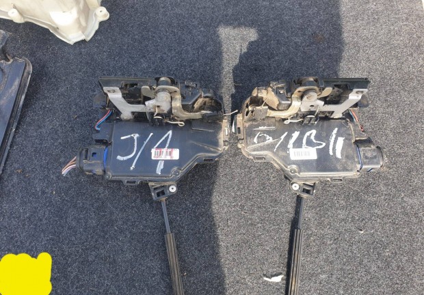 Seat Toledo 3 ajtózár zár szerkezet 6000