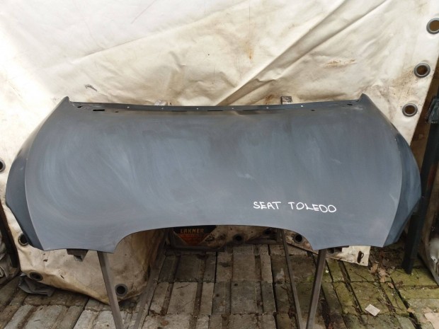 Seat Toledo Altea motorháztető