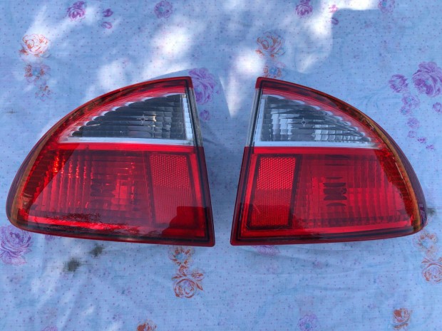 Seat Toledo II hátsó lámpa jobb és bal