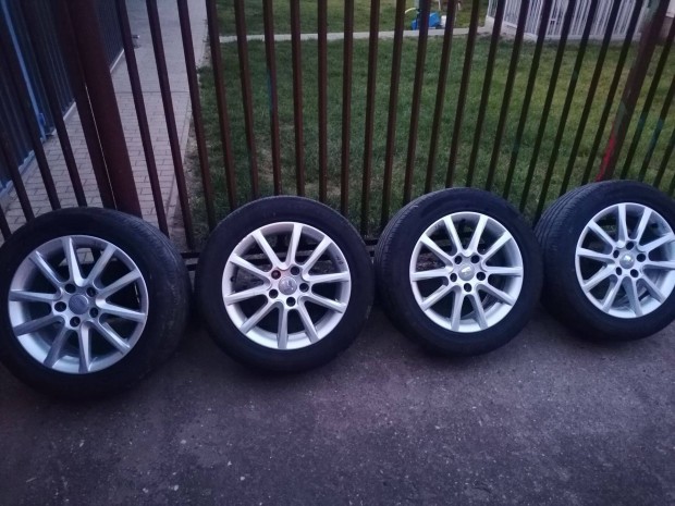 Seat alufelni 5x112 R16
