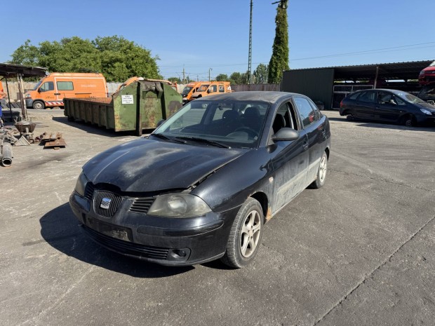 Seat cordoba bontott alkatrészek