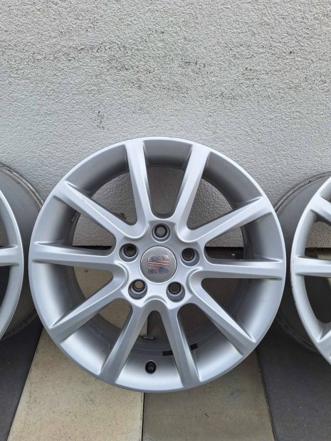 Seat gyri 16 colos felni Leon Altea Toledo Vw Skoda Audi