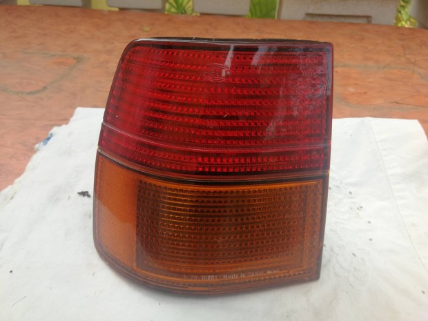 Seat gyári hátsó lámpa eladó