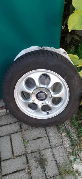 Seat téli gumi garnitúra