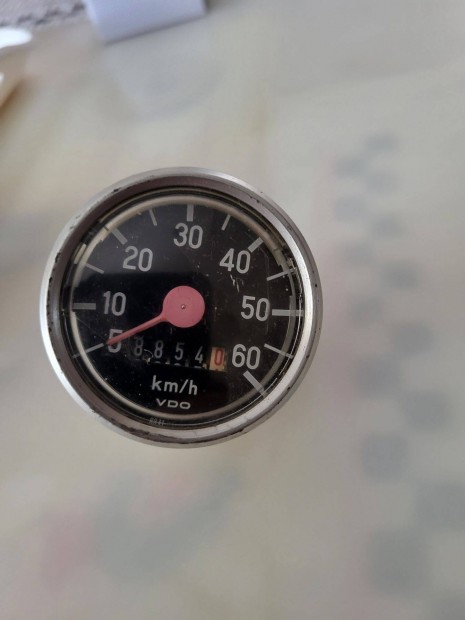 Sebess�gm�r� �ra