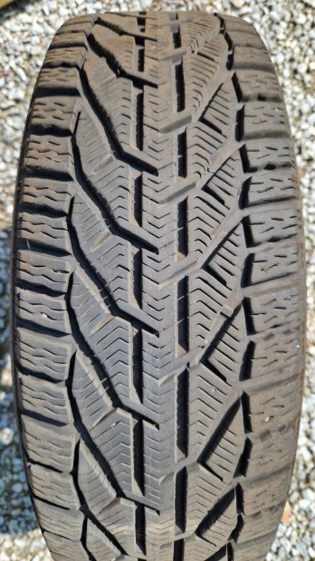 Sebring Snow 205/60 r16 tli 205 60 16 Nissan Primera lemezfelnin