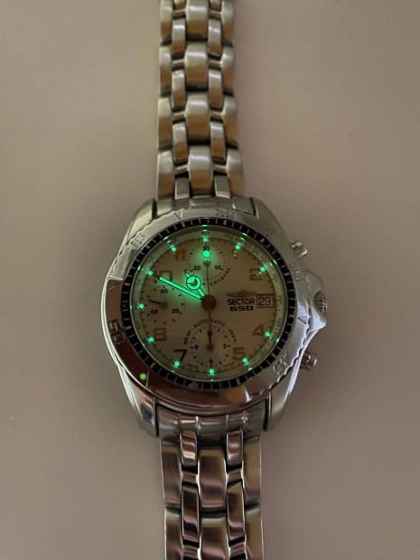 Sector automata chrongraph valjoux/eta 7750 zafír 300M-jó áron!